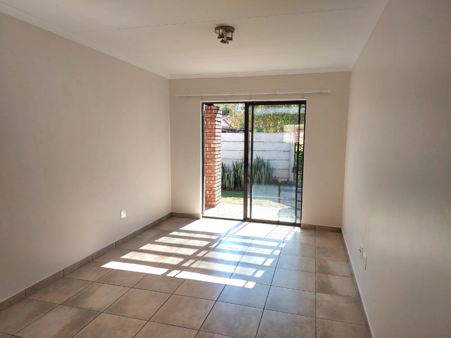 2 Bedroom Property for Sale in Ngwenya River Estate North West